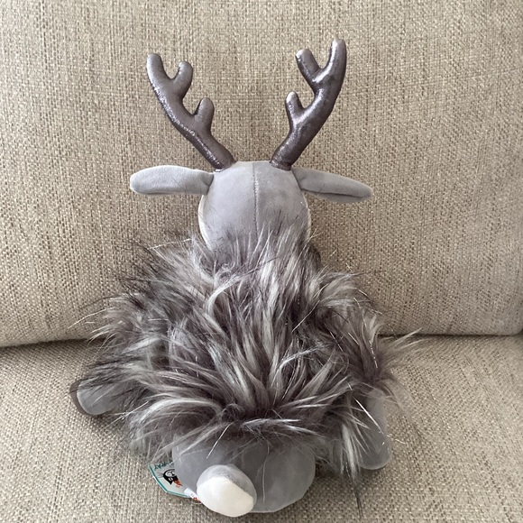 JellyCat London Medium Liza Reindeer Plush Stuffed Animal Toy - Picture 5 of 13